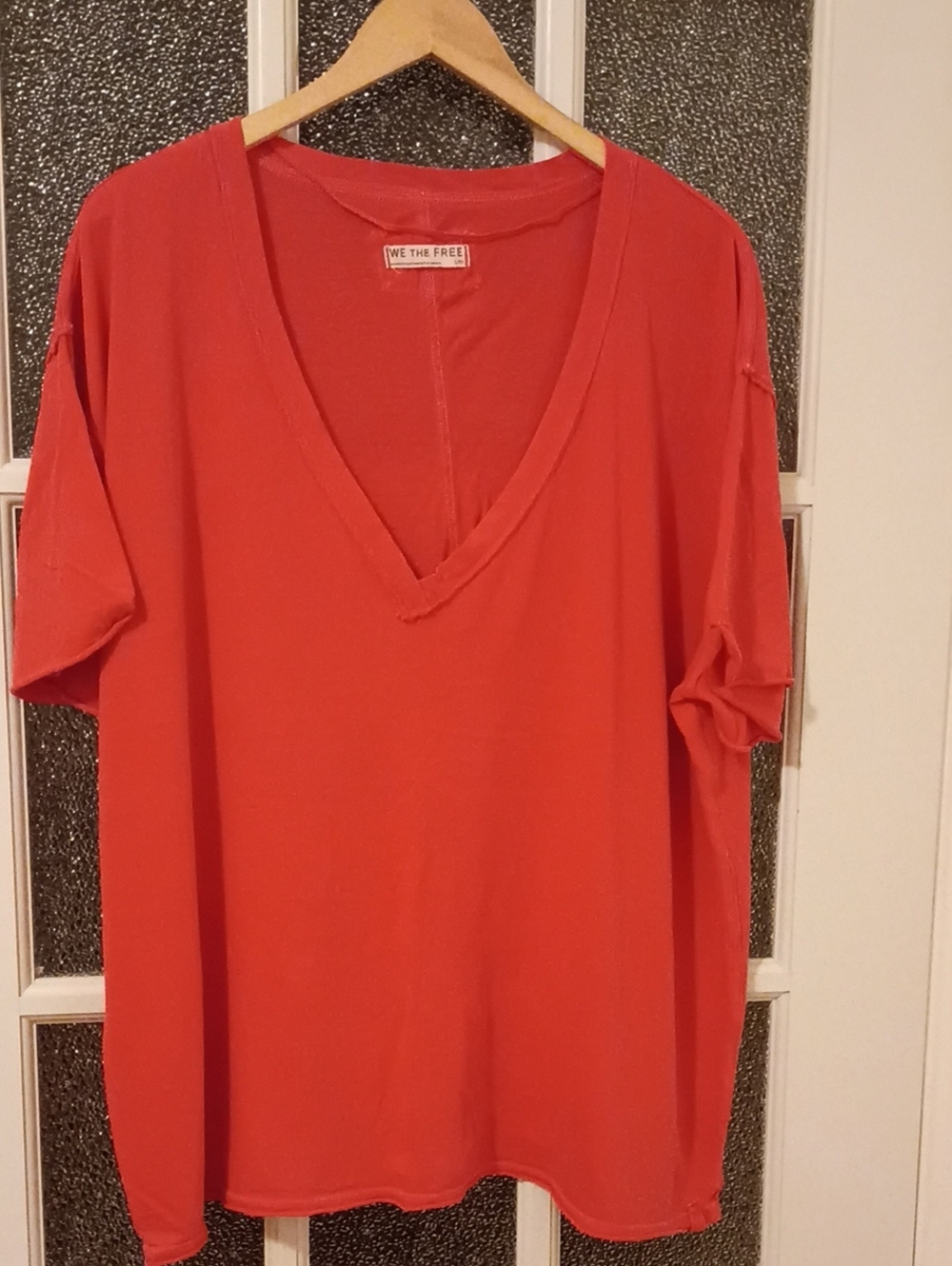 FREE PEOPLE We The Free Red V-Neck Short Sleeve Tee